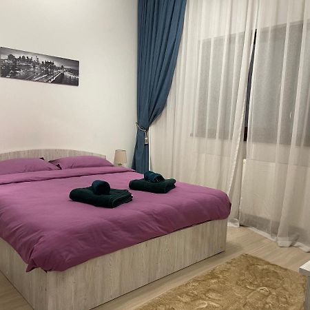 D&M Apartaments Iasi Exteriör bild